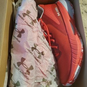 Under Armour Hovr Breakthru women's red/white